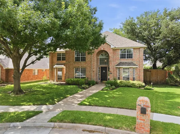$695,000 | 4112 Blackpool Drive, Plano, TX 75093