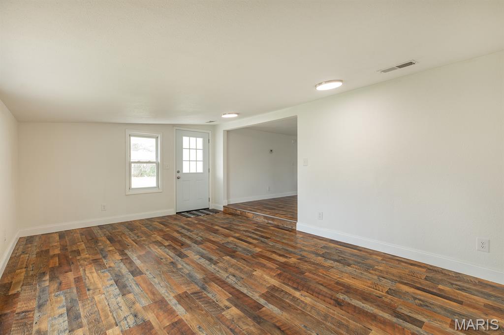 518 B Street Bethalto, IL 62010 - Photo 13 of 38