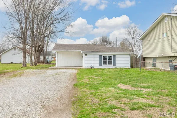 $139,900 | 518 B Street, Bethalto, IL 62010
