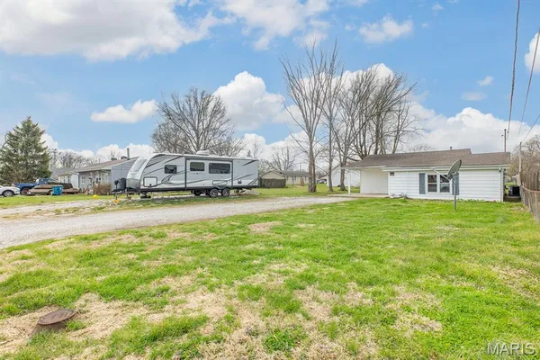 $139,900 | 518 B Street, Bethalto, IL 62010