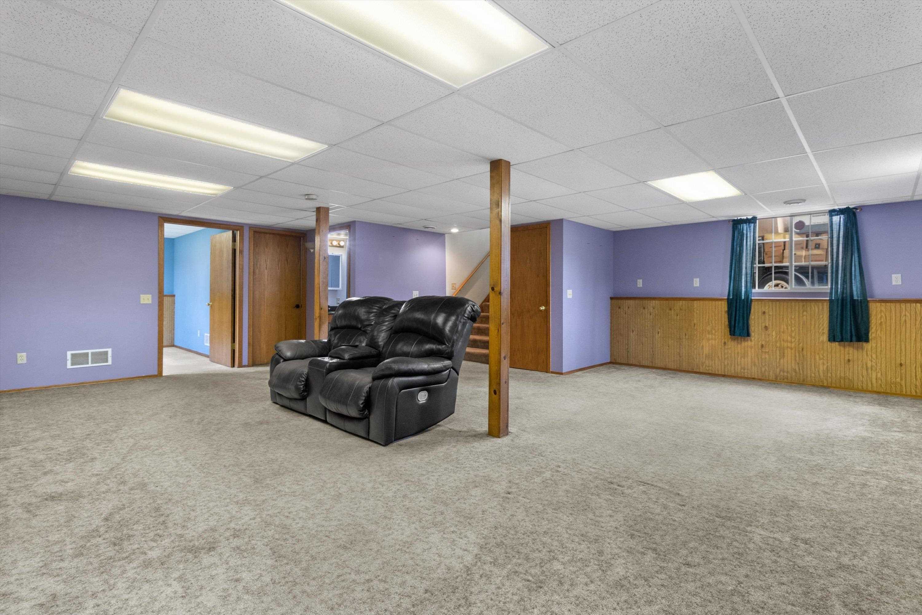 325 West Rice Beloit, WI 53511 - Photo 20 of 32 Gallery Image 20