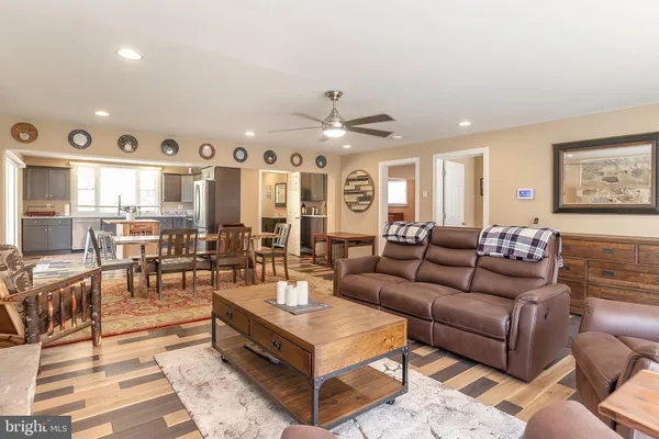 $849,900 | 11907 Colyer Lane, Shade Gap, PA 17255