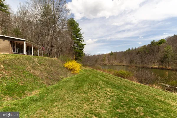 $849,900 | 11907 Colyer Lane, Shade Gap, PA 17255