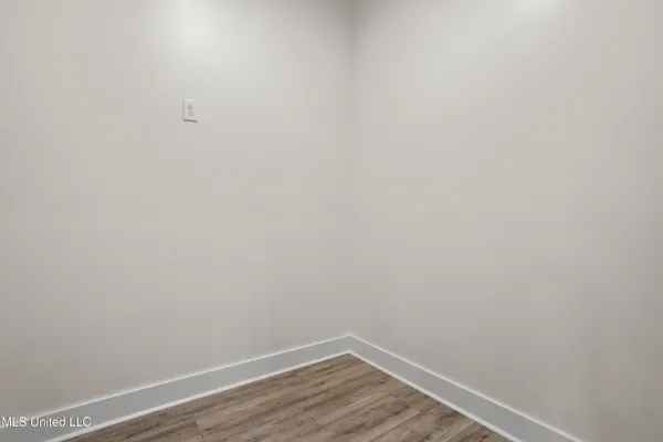 $529,900 | 124 Court Street, Unit 207, Bay St. Louis, MS 39520