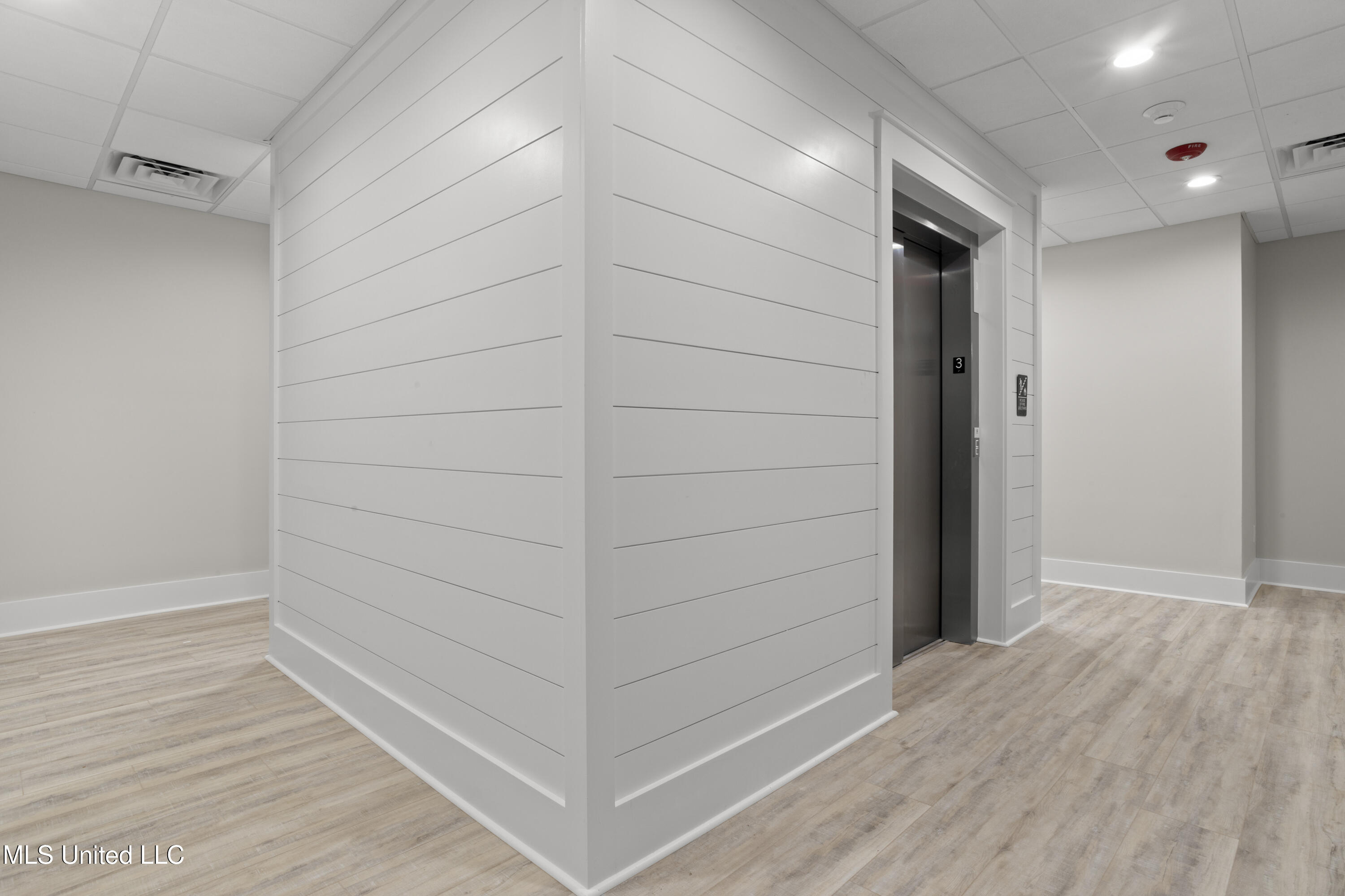 124 Court Street, Unit 207 Bay St. Louis, MS 39520 - Photo 25 of 61 003