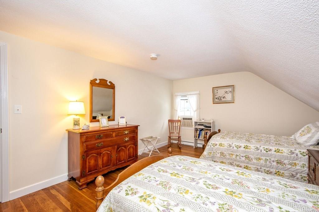 9 Winthrop Road Hingham, MA 02043 - Photo 21 of 31