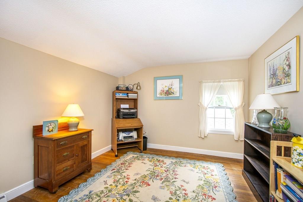 9 Winthrop Road Hingham, MA 02043 - Photo 22 of 31