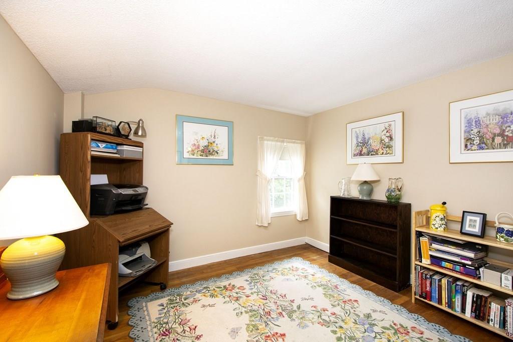 9 Winthrop Road Hingham, MA 02043 - Photo 23 of 31