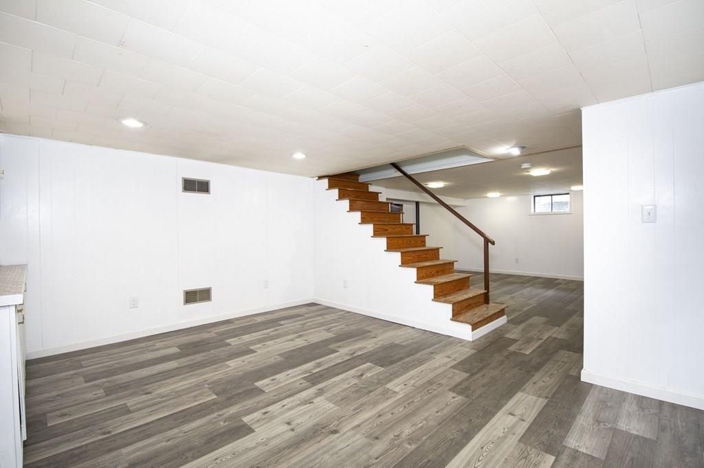 9 Winthrop Road Hingham, MA 02043 - Photo 27 of 31