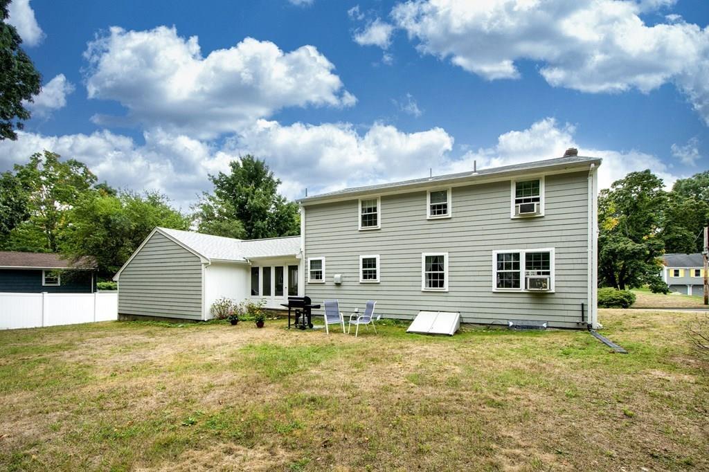 9 Winthrop Road Hingham, MA 02043 - Photo 29 of 31