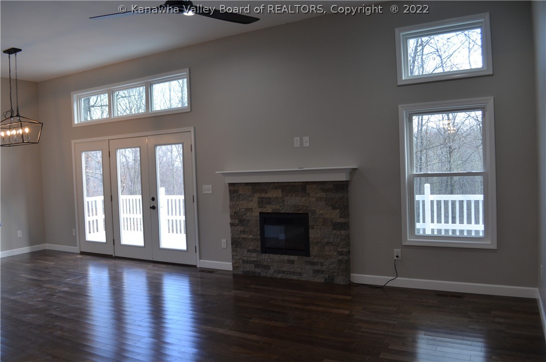 695 West View Drive Ripley, WV 25271 - Photo 4 of 33 Gallery Image 4