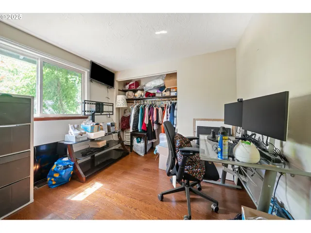 $419,000 | 3130 Southeast 161st Avenue, Portland, OR 97236