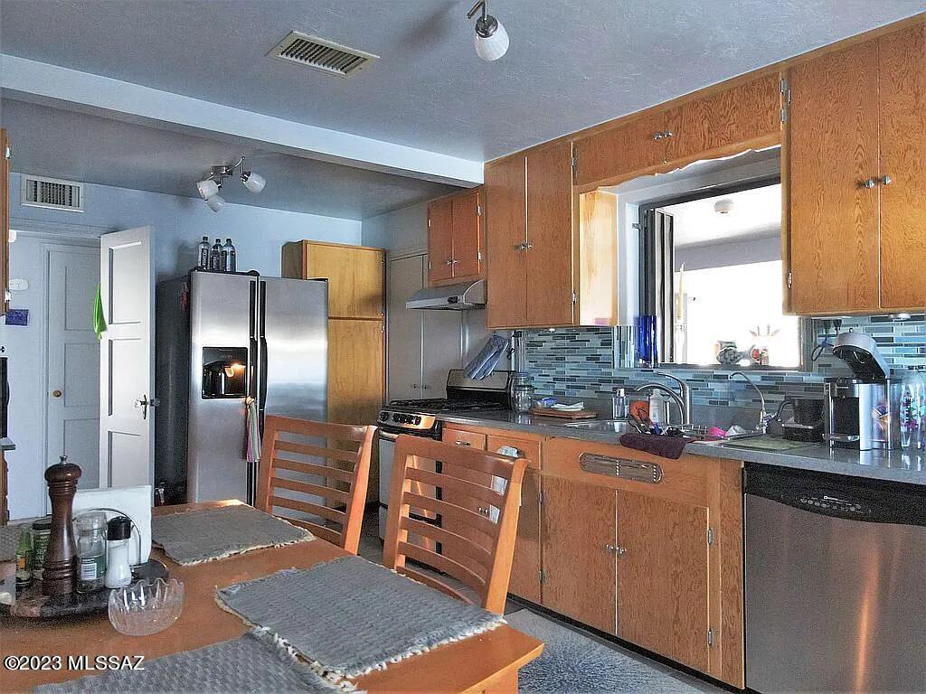 926 East Prince Road Tucson, AZ 85719 - Photo 5 of 20