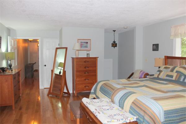 15 Alexander Road Hopkinton, MA 01748 - Photo 18 of 28 Gallery Image 18