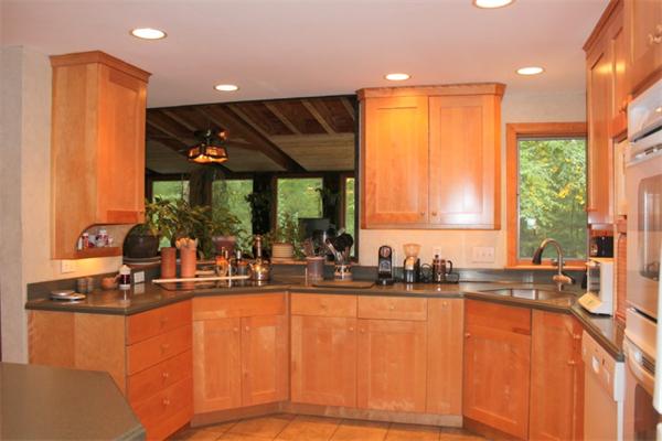 15 Alexander Road Hopkinton, MA 01748 - Photo 3 of 28 Gallery Image 3