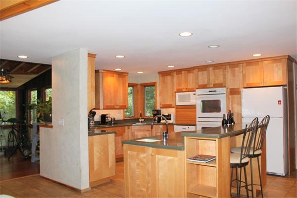 15 Alexander Road Hopkinton, MA 01748 - Photo 5 of 28 Gallery Image 5