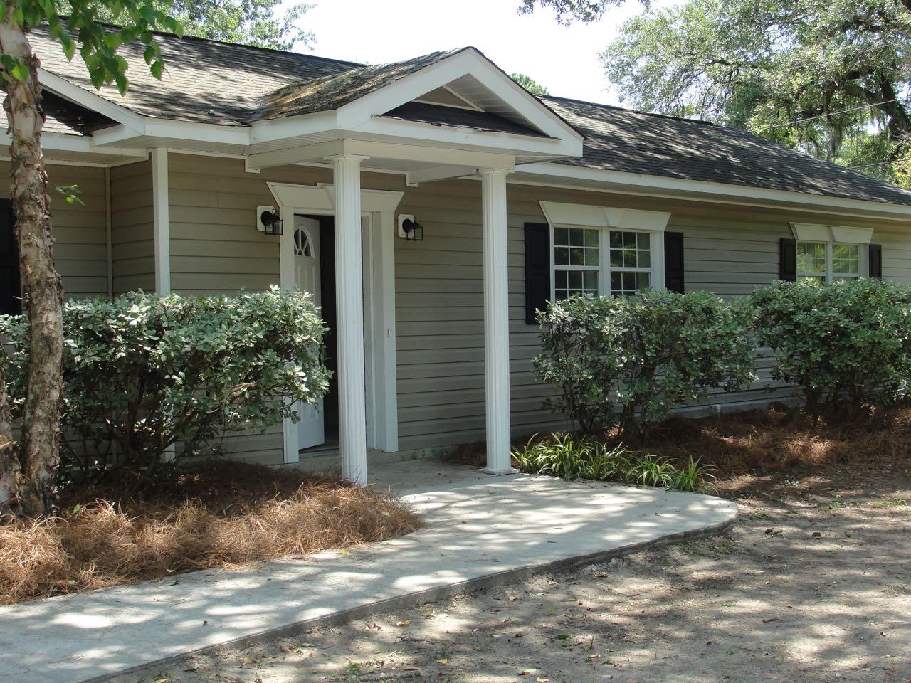 1230 Venning Road Mount Pleasant, SC 29464 - Photo 2 of 13 DSC05582