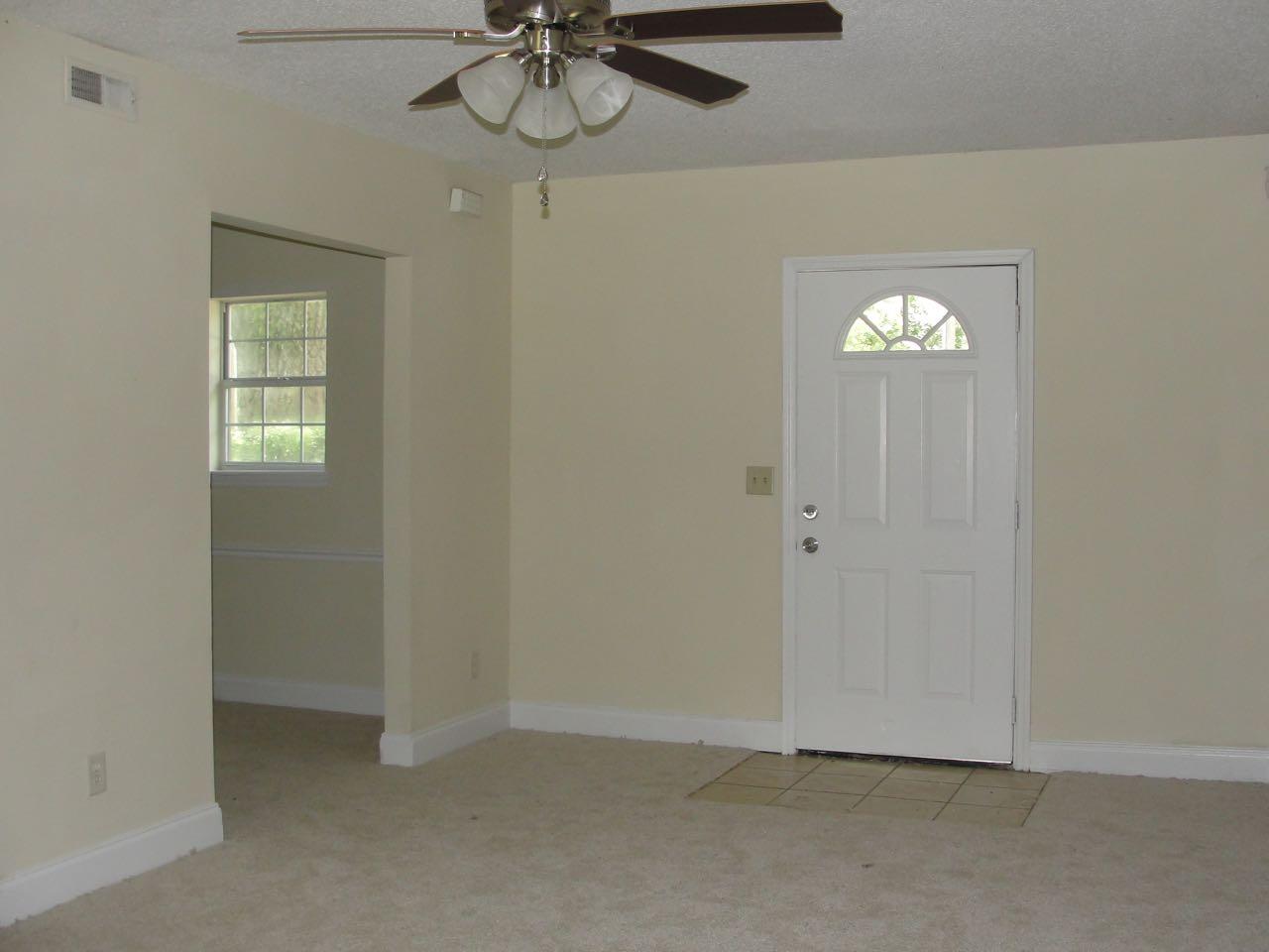 1230 Venning Road Mount Pleasant, SC 29464 - Photo 3 of 13 DSC05569