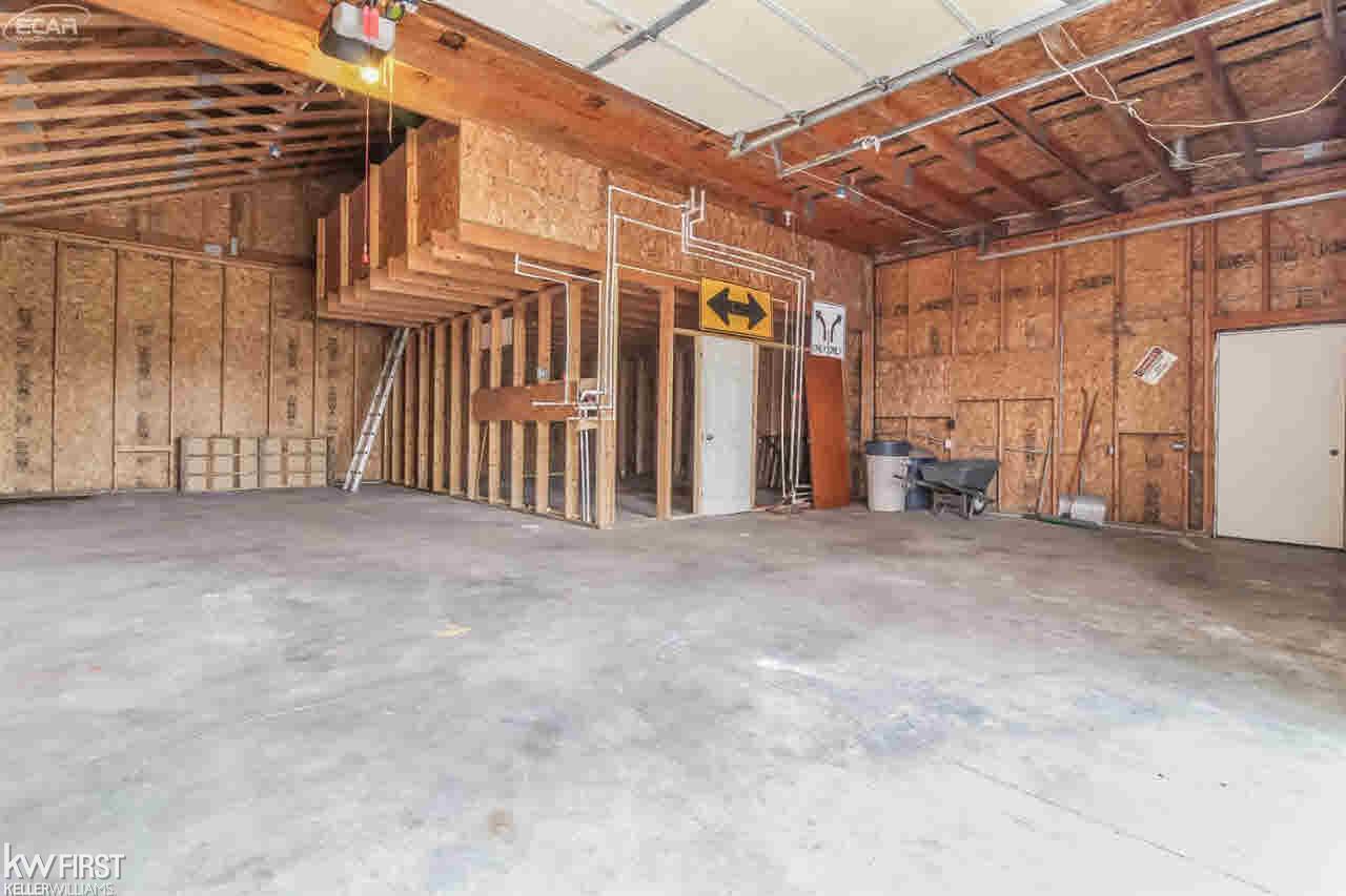 2500 Kurtz Road Holly, MI 48442 - Photo 22 of 26 21387885-21.JPG