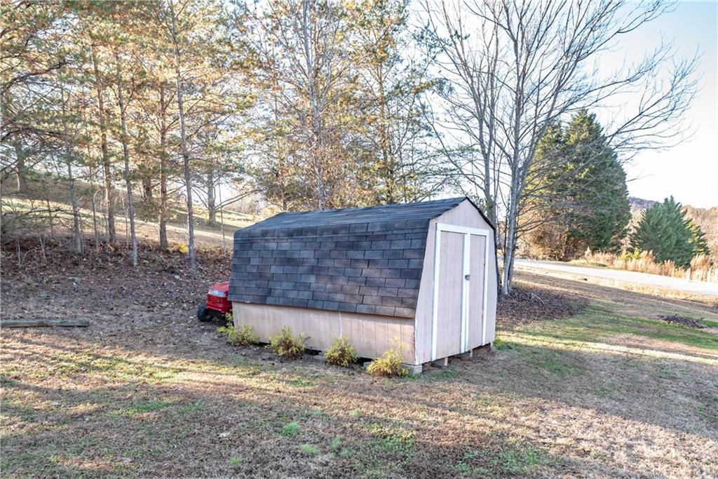 7206 Pyramid Road Hickory, NC 28602 - Photo 30 of 33 Gallery Image 30