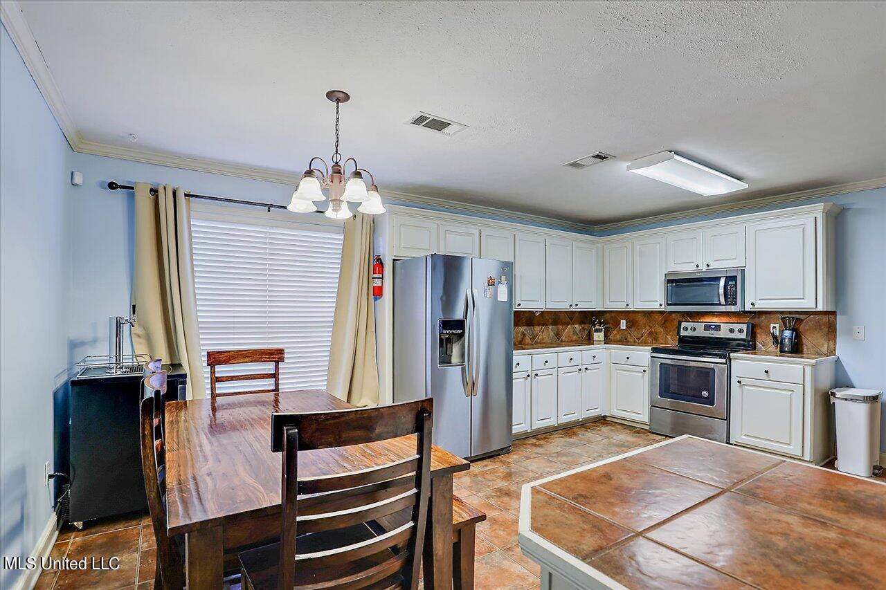 206 Roxbury Cove Florence, MS 39073 - Photo 16 of 39 17-206 Roxbury Cove