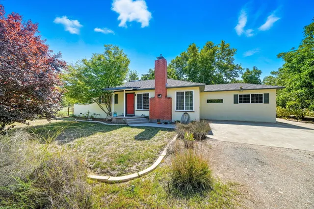 $394,900 | 25031 Kauffman Avenue, Red Bluff, CA 96080