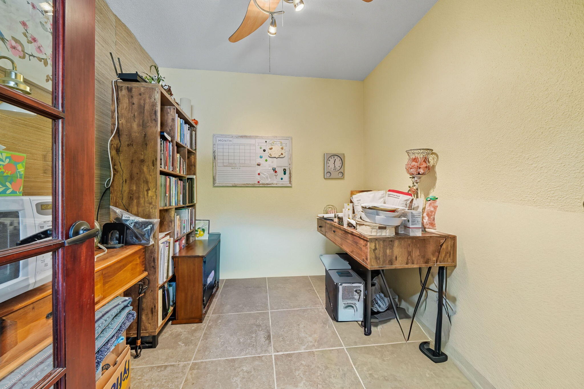 25031 Kauffman Avenue Red Bluff, CA 96080 - Photo 26 of 57 Office