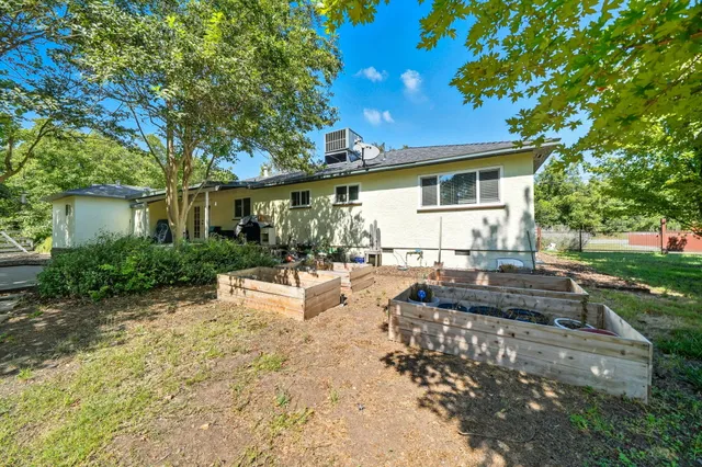 $394,900 | 25031 Kauffman Avenue, Red Bluff, CA 96080