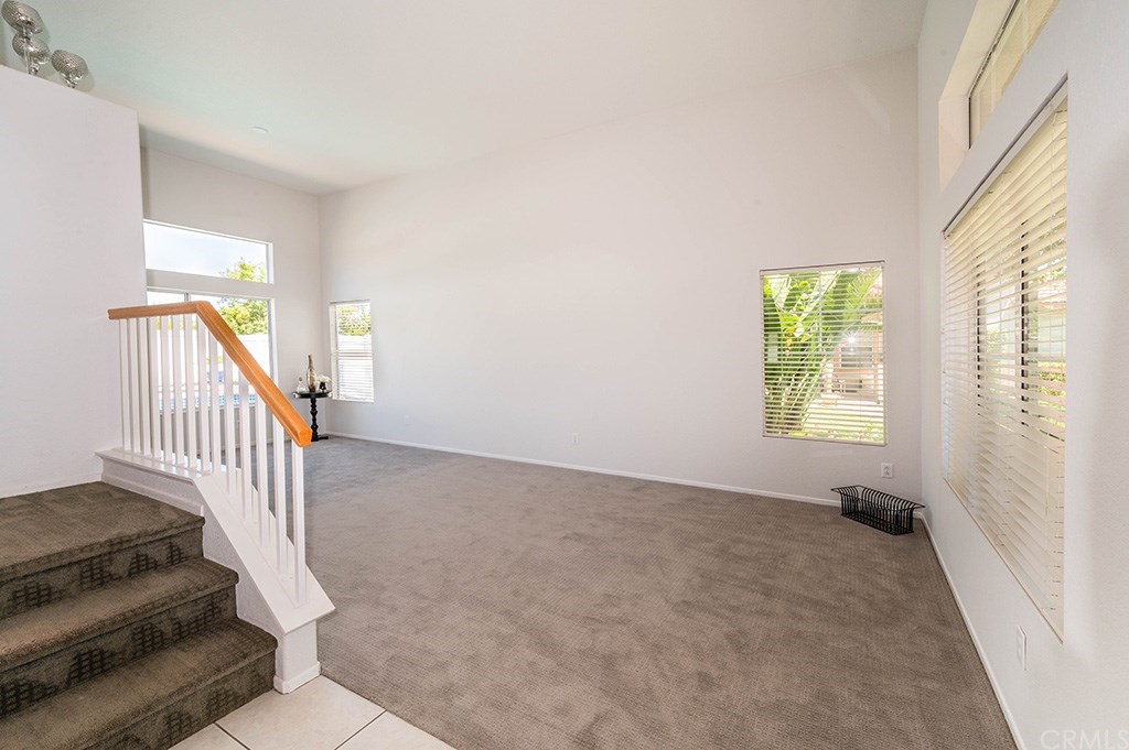 32182 Cala Torrente Temecula, CA 92592 - Photo 4 of 45