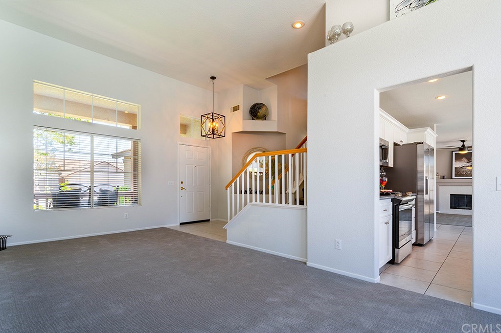 32182 Cala Torrente Temecula, CA 92592 - Photo 7 of 45