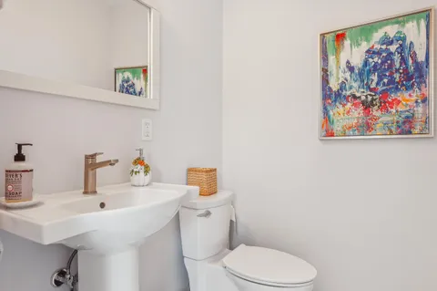 Undisclosed Address, Southold, NY 11971