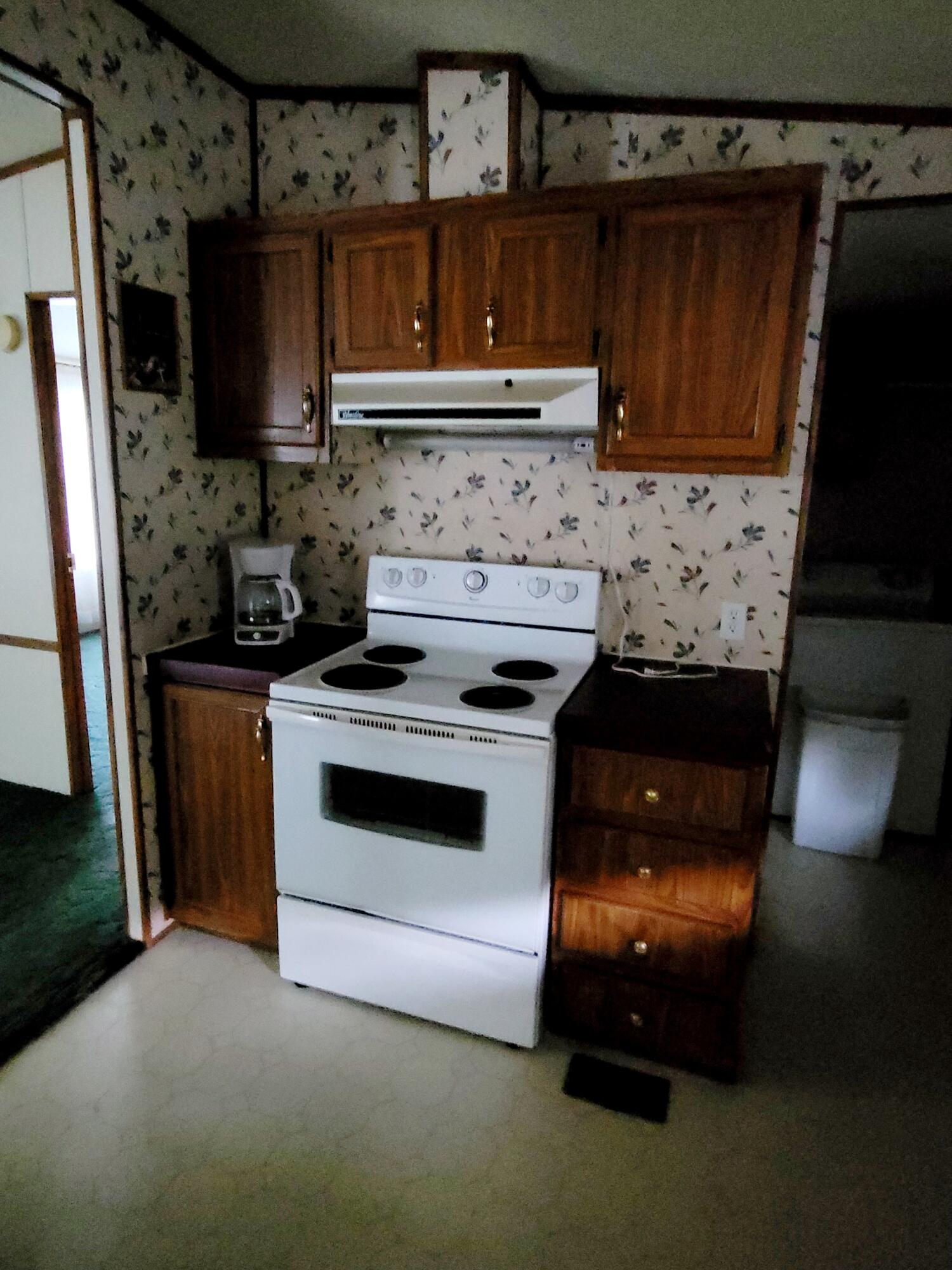 189 Richard Long Road Dante, VA 24237 - Photo 18 of 34 20211017_182724