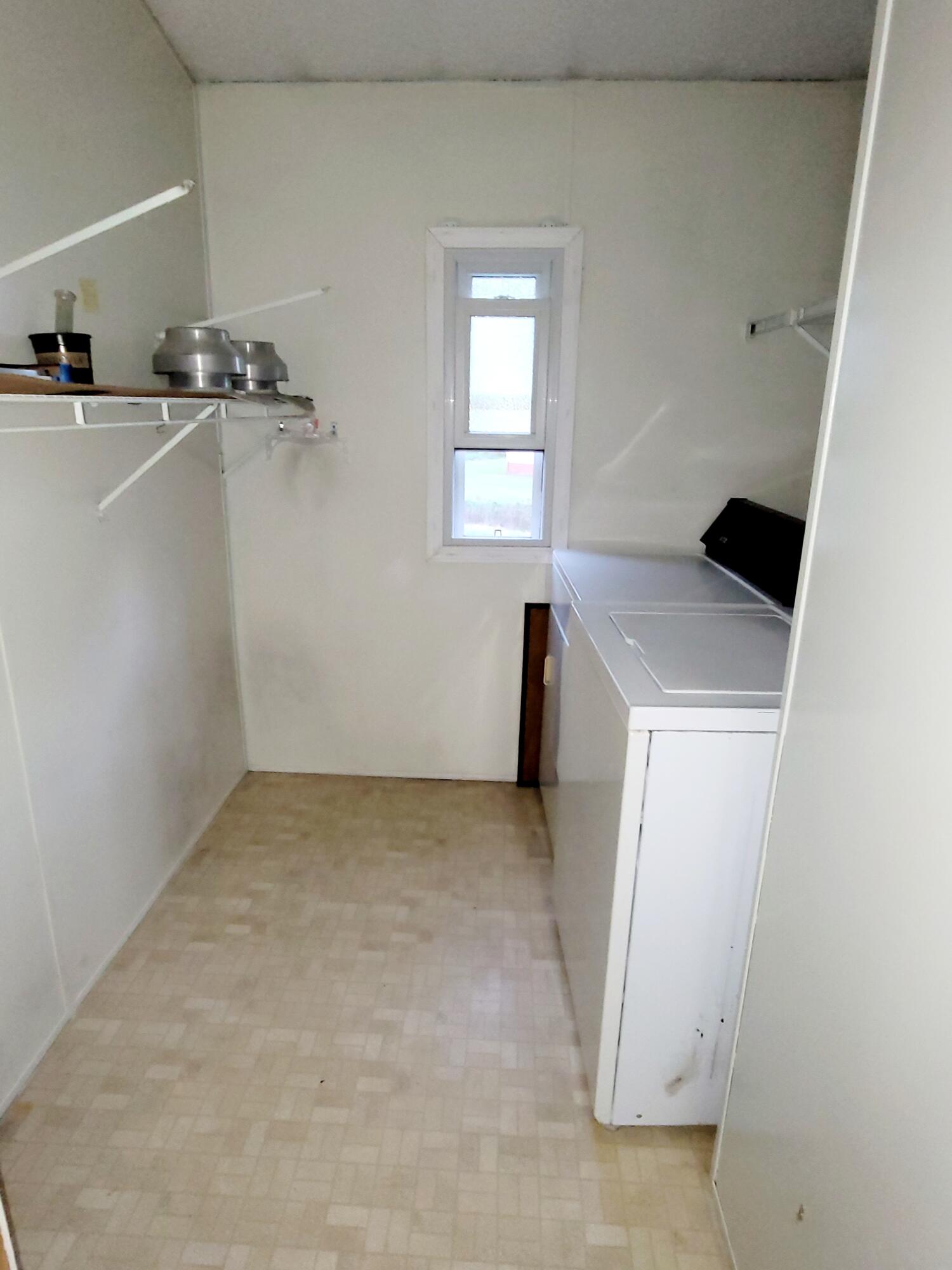189 Richard Long Road Dante, VA 24237 - Photo 29 of 34 20211017_183234