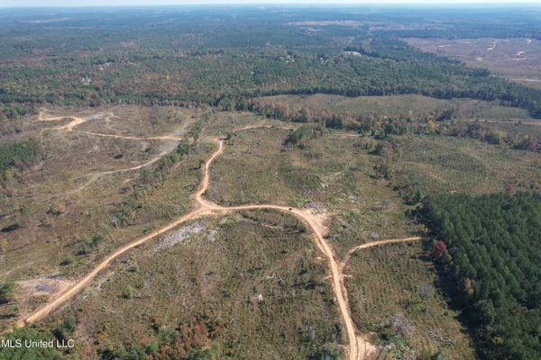 $815,871 | Ms-32, Water Valley, MS 38965