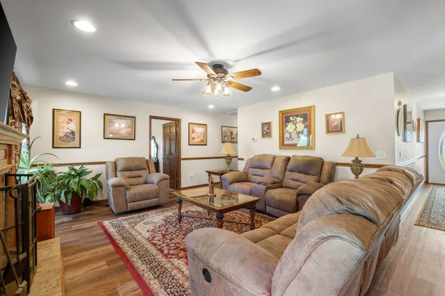 $825,000 | 4616 Woodrow Wilson Road, Springfield, TN 37172