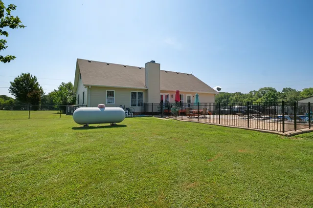 $825,000 | 4616 Woodrow Wilson Road, Springfield, TN 37172