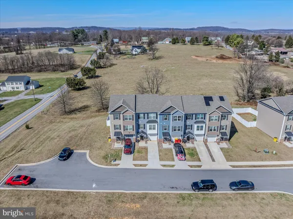 $289,900 | 17 Olga Drive, Martinsburg, WV 25403