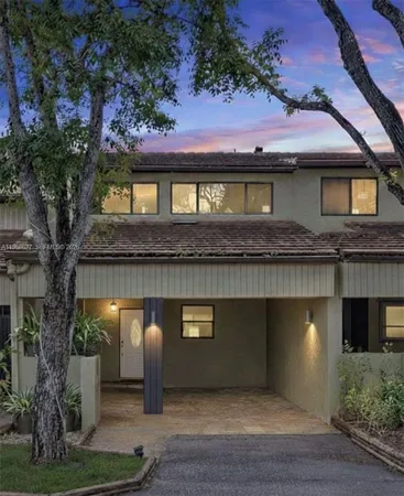 $508,500 | 3831 Estepona Avenue, Unit 11D2, Doral, FL 33178