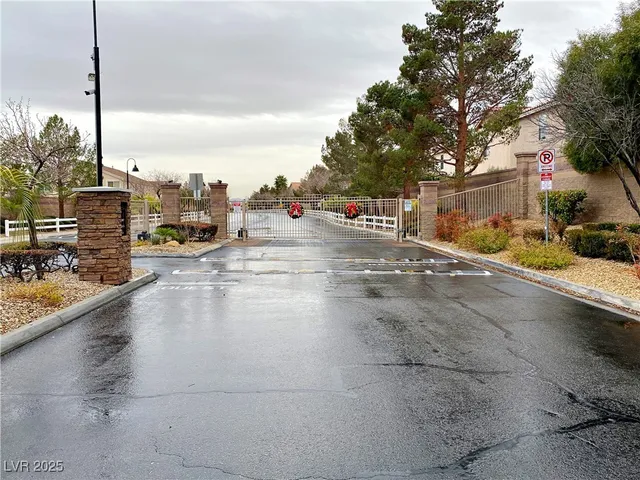 $1,600 | 9335 Indian Corn Court, Unit 101, Las Vegas, NV 89178