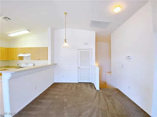 $1,600 | 9335 Indian Corn Court, Unit 101, Las Vegas, NV 89178