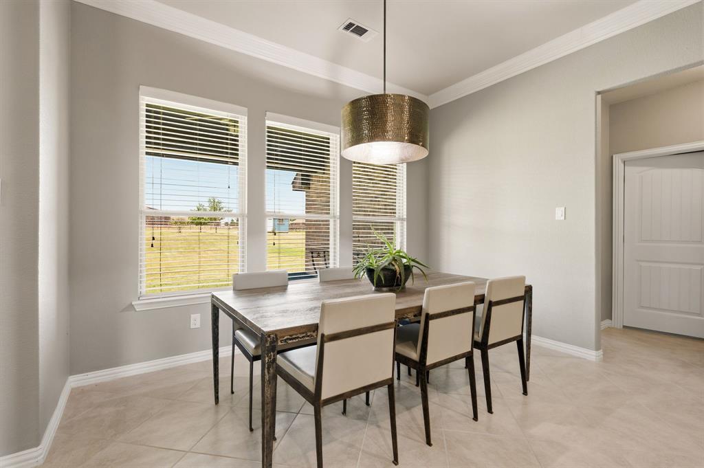 140 Heather Lane Decatur, TX 76234 - Photo 16 of 39 a dining room with furniture and window