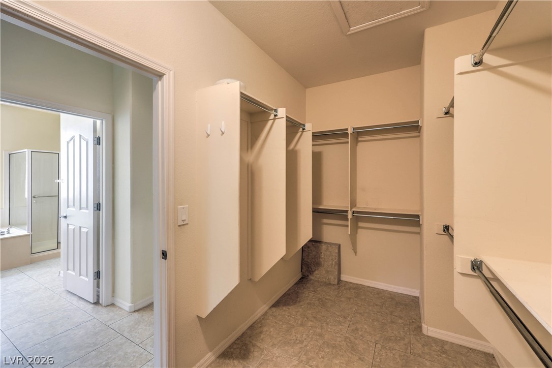 2276 Saxtons River Road Henderson, NV 89044 - Photo 22 of 49 Walk-In Closet