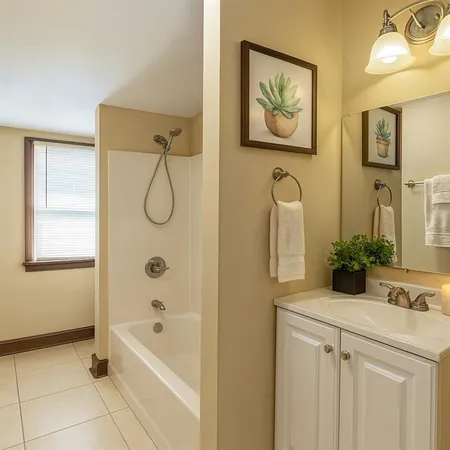 $1,478 | 526 Brown Avenue, Harvey, LA 70058