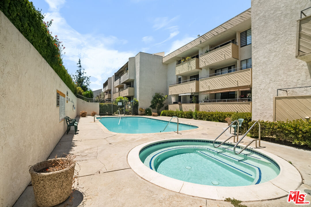 26251 Vermont Avenue, Unit 103 Harbor City, CA 90710 - Photo 15 of 31