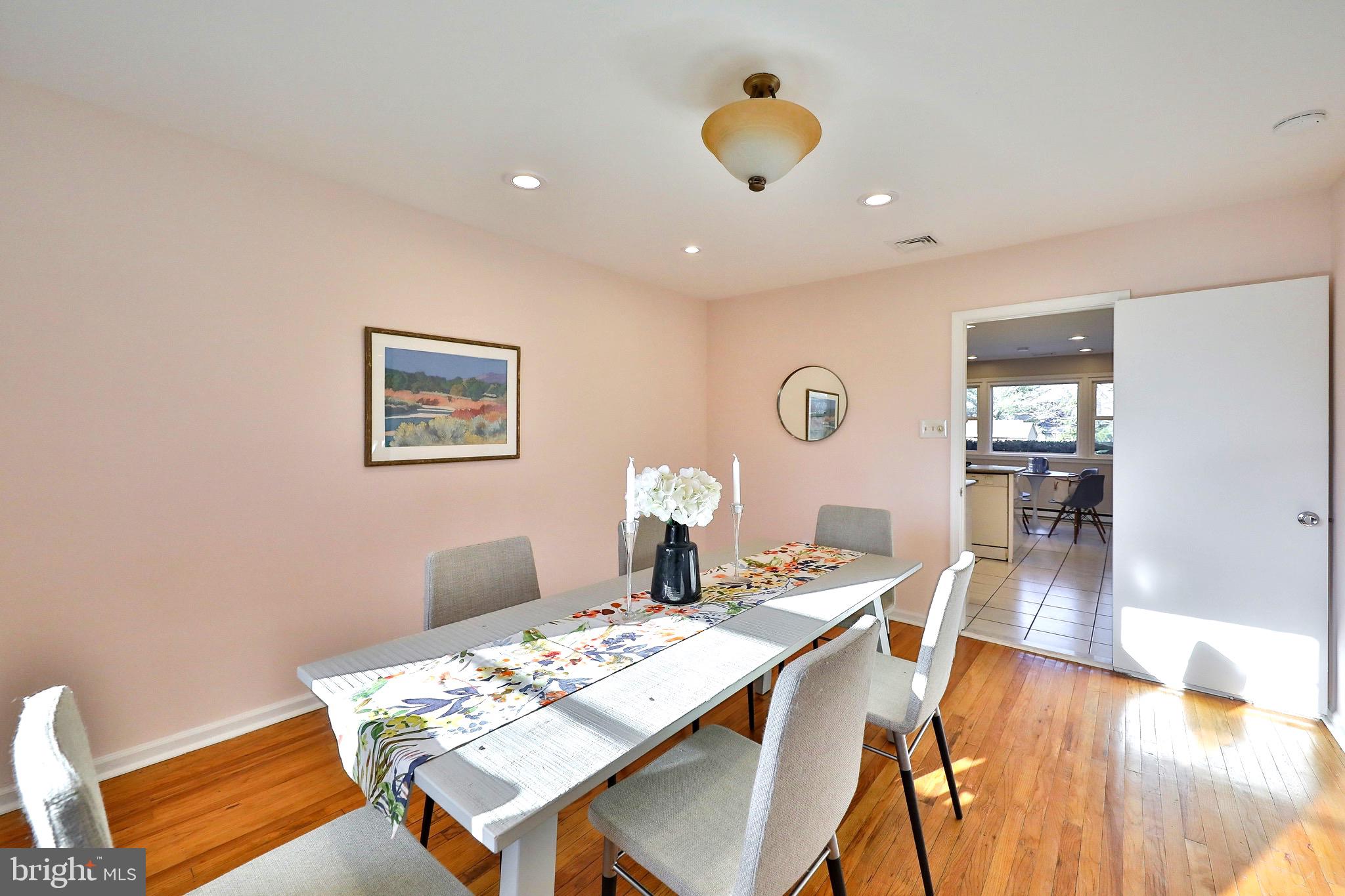 1118 Tannerie Run Road Ambler, PA 19002 - Photo 10 of 39 Dining Room