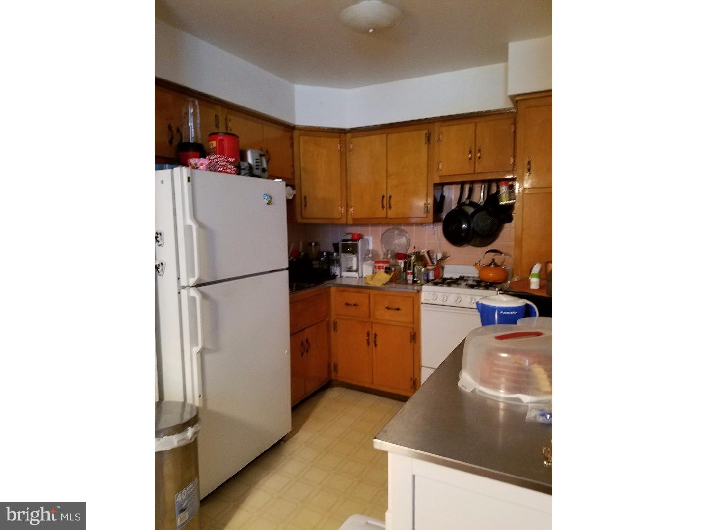 4038 Balwynne Park Road Philadelphia, PA 19131 - Photo 3 of 8 Gallery Image 3