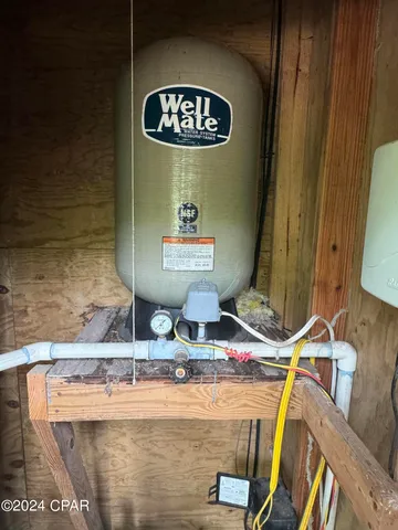 $359,900 | 199 North Duck Avenue, Wewahitchka, FL 32465