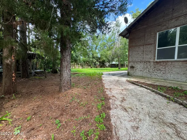 $359,900 | 199 North Duck Avenue, Wewahitchka, FL 32465
