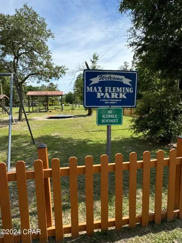 $359,900 | 199 North Duck Avenue, Wewahitchka, FL 32465