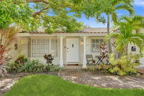 $774,999 | 1440 Southeast 4th Court, Deerfield Beach, FL 33441